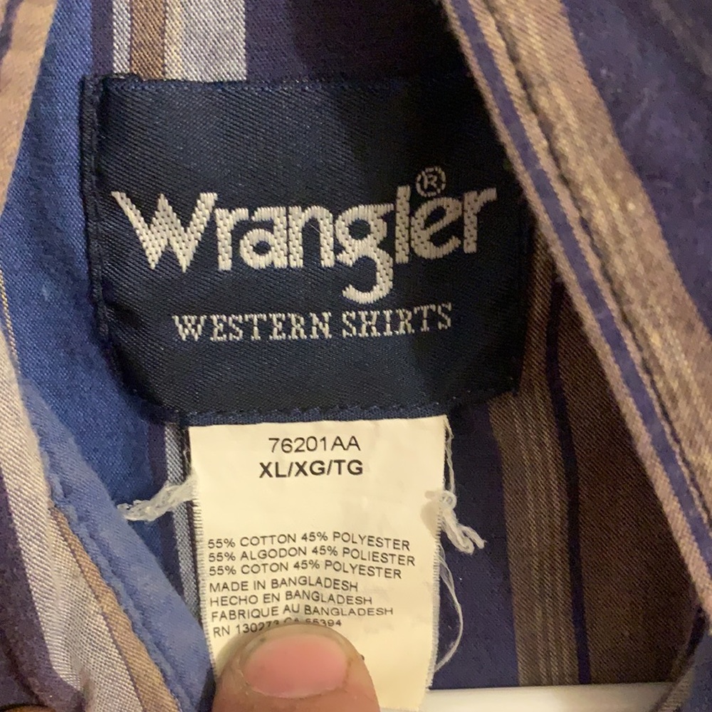 Western button up - Picture 2 of 2